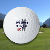 Golfer Driving Hard bei 40 Golfball