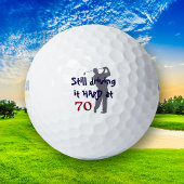Golfer Driving Hard bei 70 Golfball