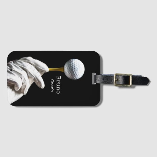 Golfer hält Kugel auf dem Button bereit, das Gepäc Gepäckanhänger (Vorderseite (Horizontal))