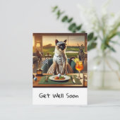 Golfer im Klubhaus mit Golf im Teller Postkarte (Stehend Vorderseite)