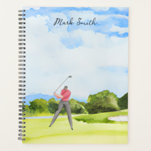 Golfer ist auf dem Golfplatz auf grünem Gras Planer