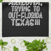 Golfer There geht nach Arizona und versucht, Flori Geschirrtuch (Gefaltet)