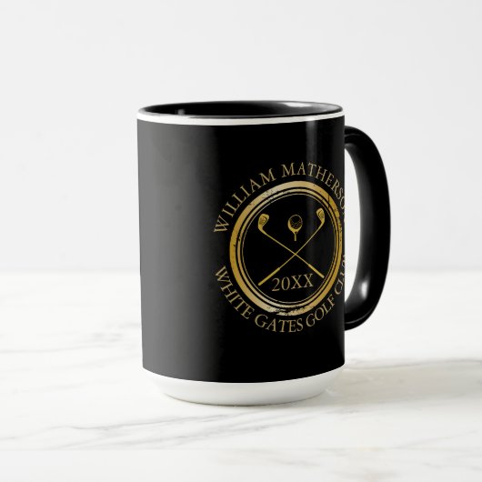 Golfer und Clubname Datum Schwarz und Gold Tasse (VorderseiteRechts)