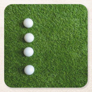 Golfgrün Gras mit Golfbällen Rechteckiger Pappuntersetzer
