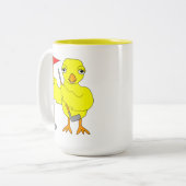 Golfing Chick Zweifarbige Tasse (Vorderseite Links)