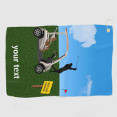 Golfspieler, der Schuss neben seinem Wagen nimmt Golfhandtuch (Horizontal)