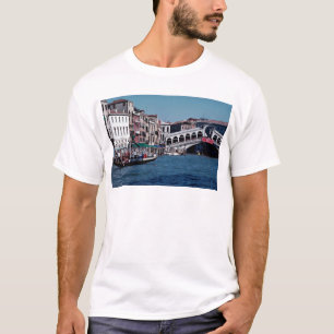 Gondel auf dem Canal Grande, Rialto Brücke, T-Shirt