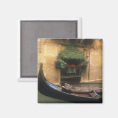 Gondel und Restaurant, Venedig, Venetien, Italien Magnet (Vorderseite/Rückseite)