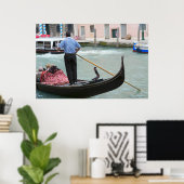 Gondeln im Kanal von Venedig Poster (Heimbüro)