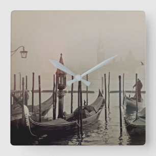 Gondeln im Nebel, Venedig, Italien Quadratische Wanduhr