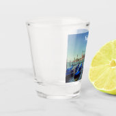 Gondeln in Venedig, Italien Schnapsglas (Links)