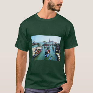 Gondeln in venezianischer Manier T-Shirt