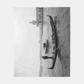 Gondolier Venice Italien Schwarzweißlandschaft P Fleecedecke (Vorderseite)