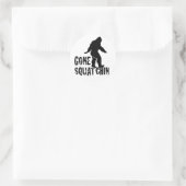 Gone Squatchin 2 Runder Aufkleber (Tasche)