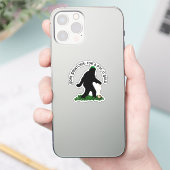 Gone Squatchin' am St. Patrick's Day Aufkleber (Telefon)