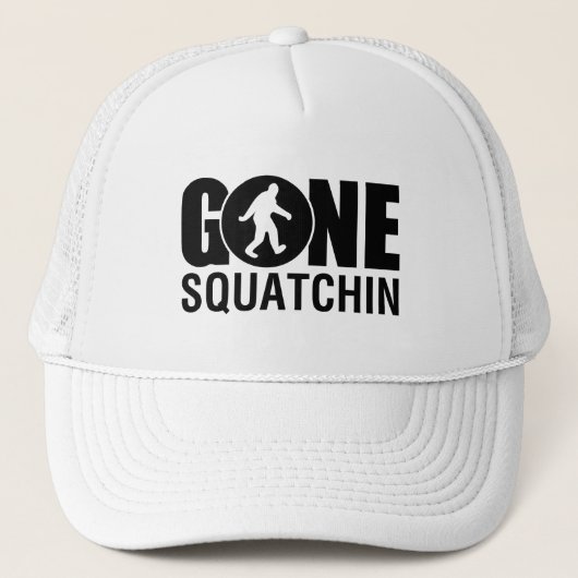 Gone Squatchin Black Truckerkappe (Vorderseite)