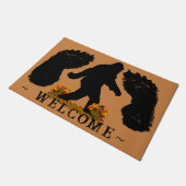 Gone Squatchin-Erntedank Fußmatte (Schrägansicht)