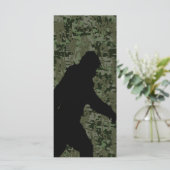 Gone Squatchin For auf Olive Digital-Tarnung (Stehend Vorderseite)