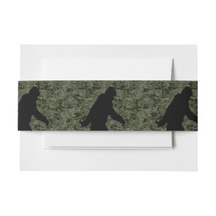 Gone Squatchin For on Olive Digital Camouflage Einladungsbanderole