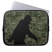 Gone Squatchin For on Olive Digital Camouflage Laptopschutzhülle (Vorderseite)