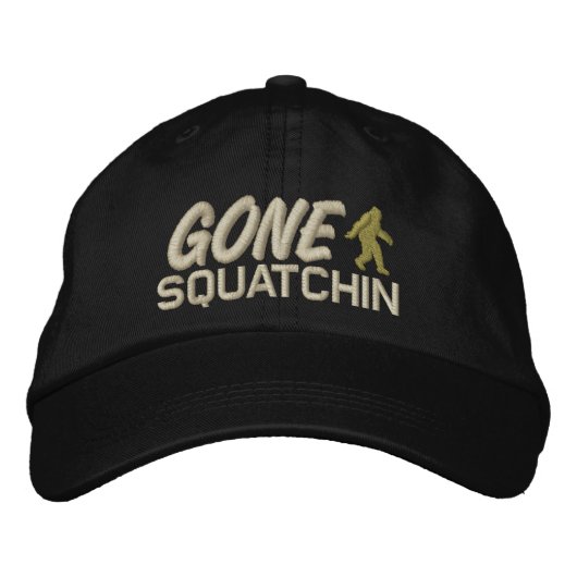 Gone Squatchin - Haferbrei und hellgrün Bestickte Kappe (Vorderseite)