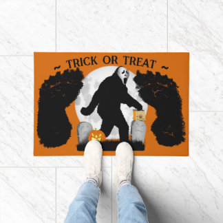 Gone Squatchin' Halloween Fußmatte