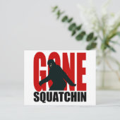 Gone Squatchin - Schwarz und Rot Postkarte (Stehend Vorderseite)