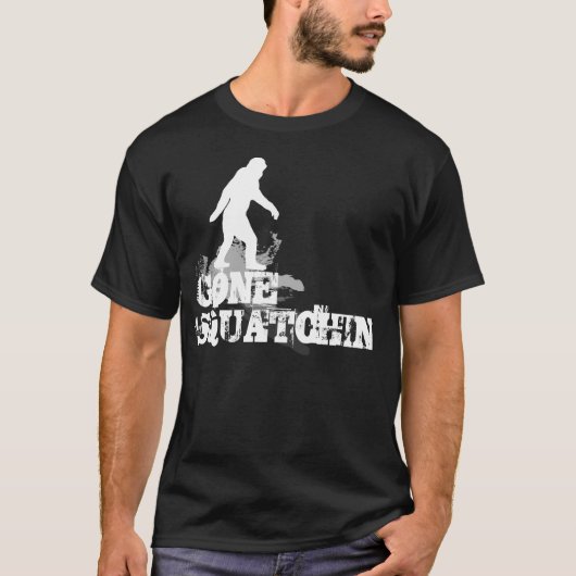 Gone Squatchin T-Shirt (Vorderseite)