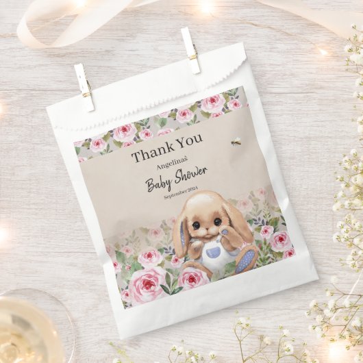 Gönnen Sie sich ein Baby Duschbeutel mit niedliche Geschenktütchen (Ausgeschnitten)