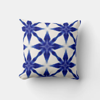 Good colourful and comfortable pillow design kissen