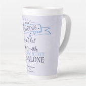 Good Friends Lila Typografy Zitat Milchtasse (Rechte Ecke)