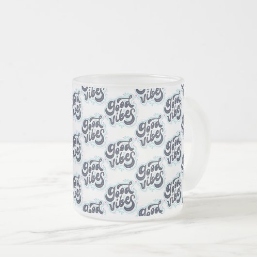 Good Vibes Mug Mattglastasse (VorderseiteRechts)