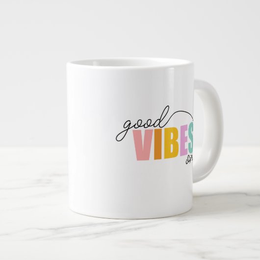 Good Vibes Only Rainbow Heart Jumbo-Tasse (Vorderseite Rechts)