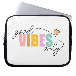 Good Vibes Only Rainbow Heart Laptopschutzhülle
