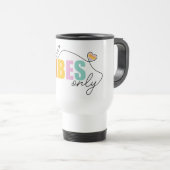 Good Vibes Only Rainbow Heart Reisebecher (VorderseiteRechts)