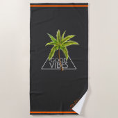 "Good Vibes Triangle Design with Palm Tree" Strandtuch (Vorderseite)