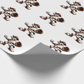 Goofy Cat Baseball Pitcher bricht auf Geschenkpapier (Ecke)