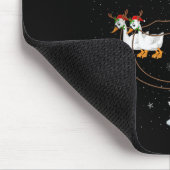 Goose Santa Sleigh Flying Funny Magical Christmas Mousepad (Ecke)