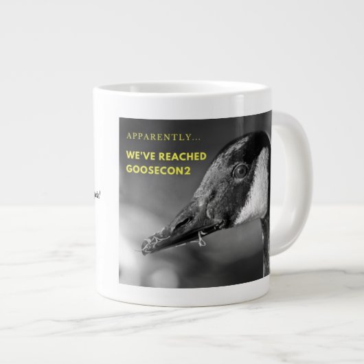 GooseCon2 Jumbo-Tasse (Vorderseite Rechts)