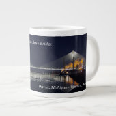 Gordie Howe Bridge Jumbo-Tasse (Vorderseite Rechts)