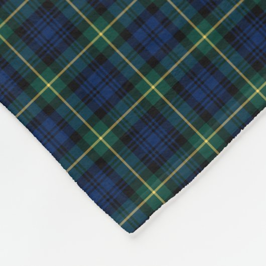 Gordon Clan Royal Blue und Green Tartan Fleecedecke (Ecke)