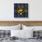 Gordon Scottish Wappen und Tartan Canvas print Leinwanddruck (Insitu (Schlafzimmer))