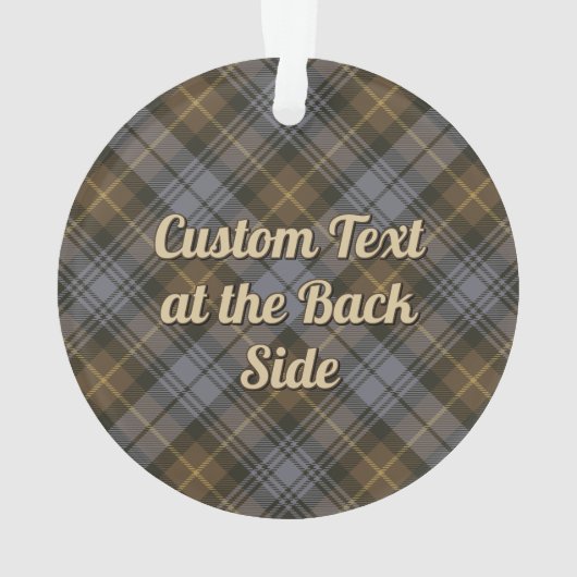 Gordon Setter über Wettergewitterter Gordon Tartan Ornament (Rückseite)