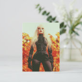 Gorgeous Blond Woman Postkarte (Stehend Vorderseite)
