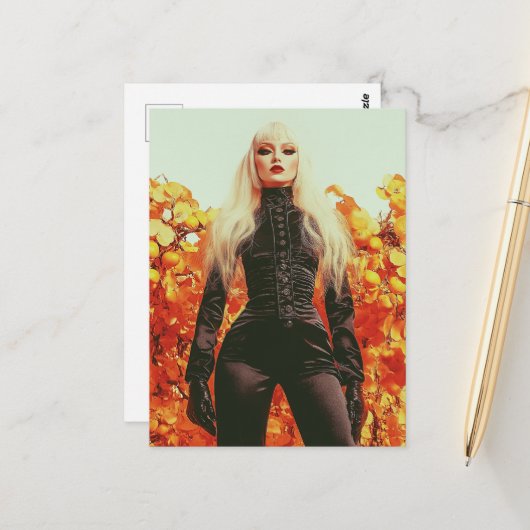 Gorgeous Blond Woman Postkarte (Vorderseite/Rückseite Beispiel)