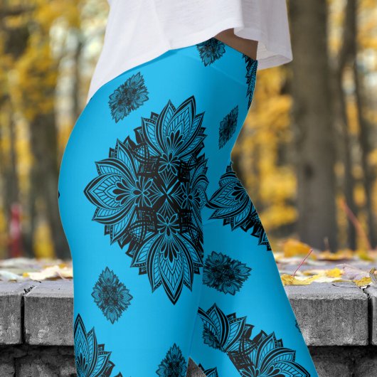 Gorgeous Blue Sky Mandela Pattern Leggings