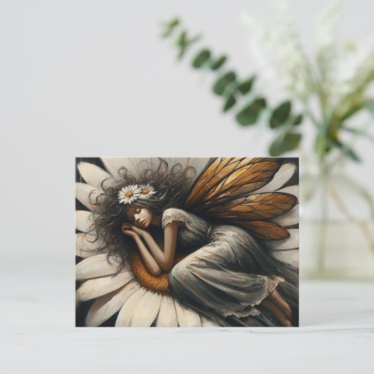 Gorgeous Fairy schläft auf einer Blume Postkarte (Stehend Vorderseite)