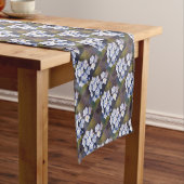 GORGEOUS FORGET-ME-NOTS KURZER TISCHLÄUFER (Beispiel)