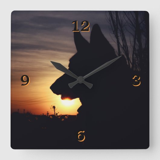 Gorgeous German Shepherd Silhouette Wall Clock Quadratische Wanduhr (Vorderseite)