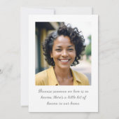 Gorgeous Lush Floral Oval Effect Photo Funeral Einladung (Rückseite)